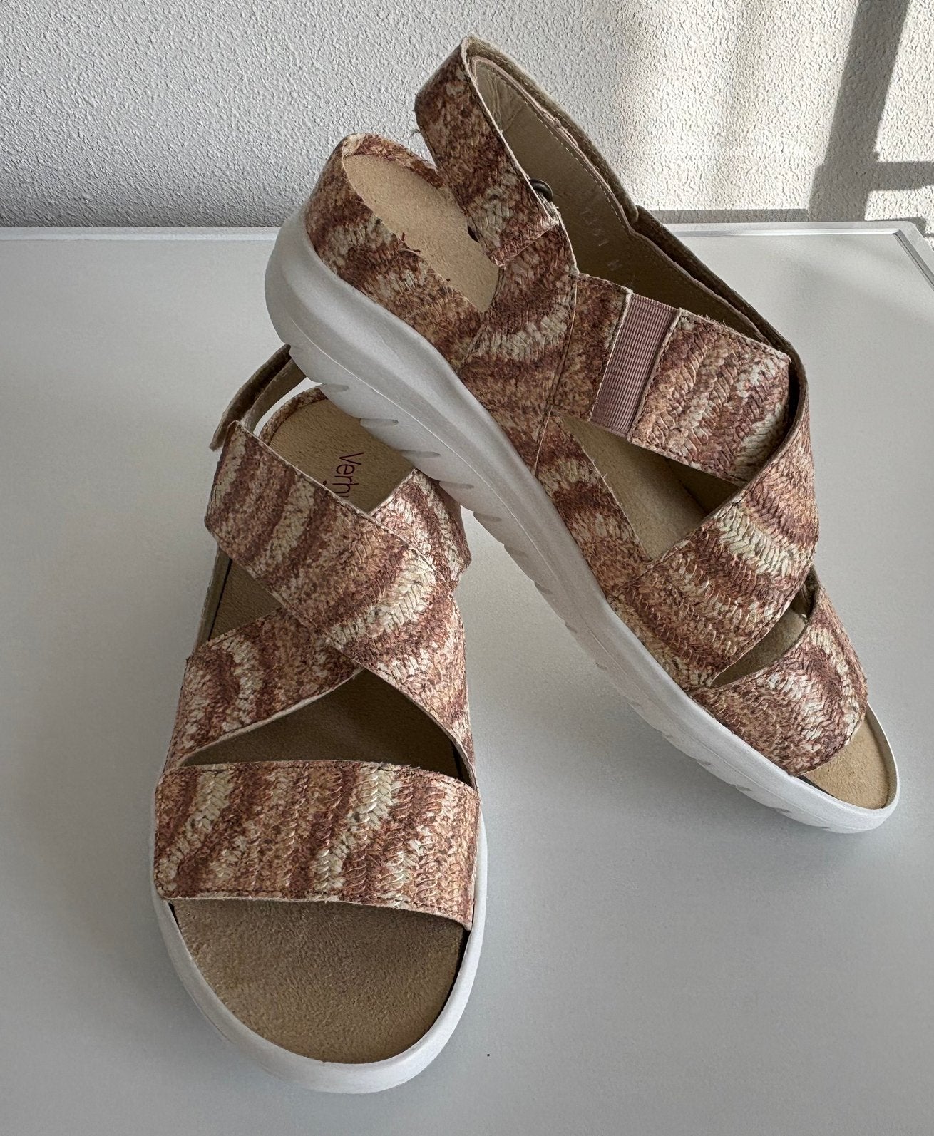 Verhulst geweldige nieuwe sandalen 6,5 H, Verzenden, Beige, Nieuw, Sandalen of Muiltjes