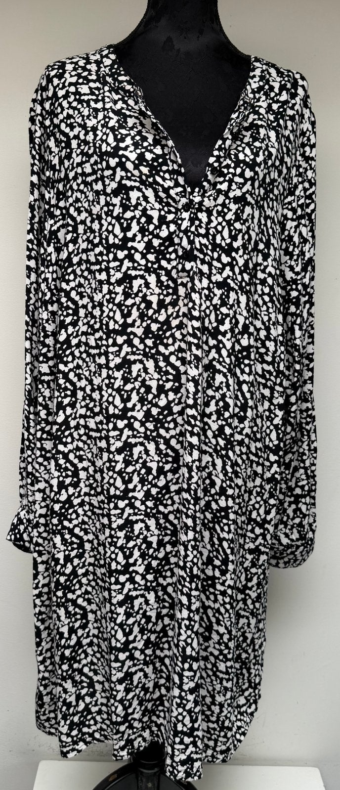Superleuke zwarte/witte jurk/overhemd ZIZZI mt L 50/52, Kleding | Dames, Verzenden, Zo goed als nieuw, Zwart, Jurk