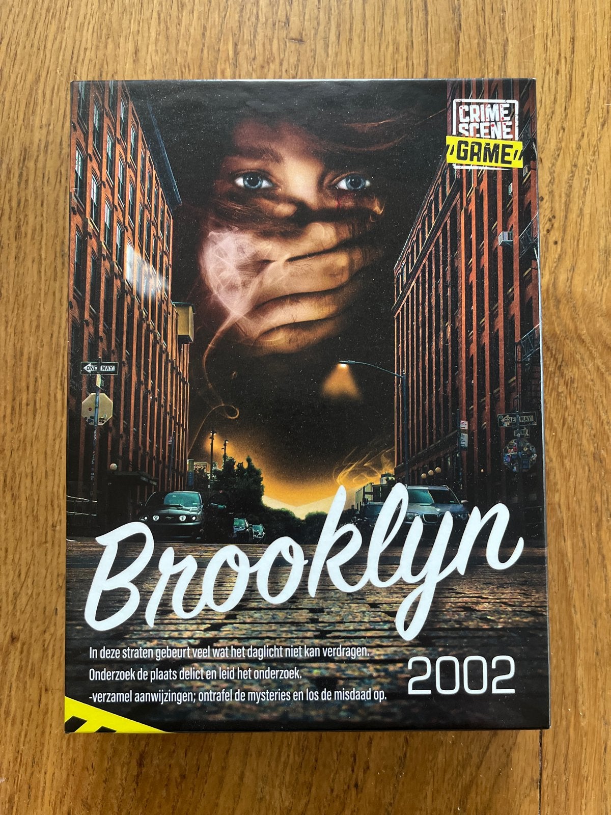 Crime Scene Game: Brooklyn 2002 - Los een misdaad op!, Hobby en Vrije tijd, Een of twee spelers, Ophalen of Verzenden, Zo goed als nieuw