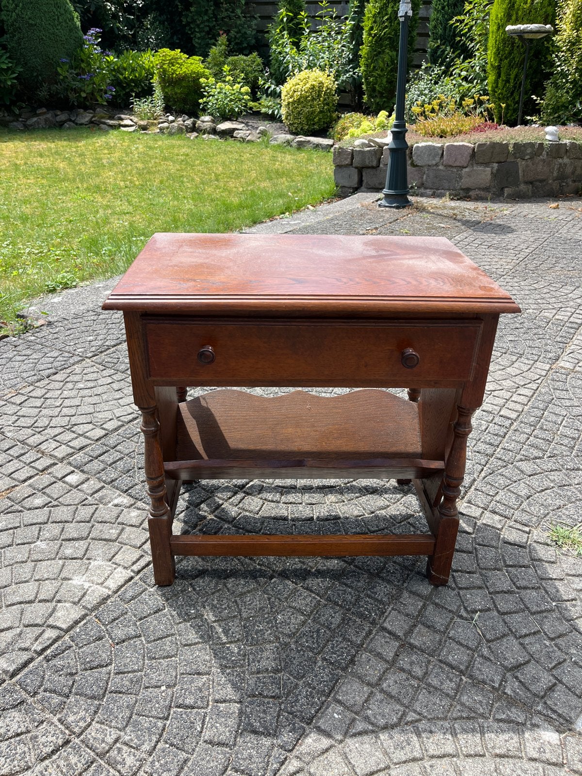 Antieke houten krantenbak/bijzettafel, Antiek en Kunst, Ophalen