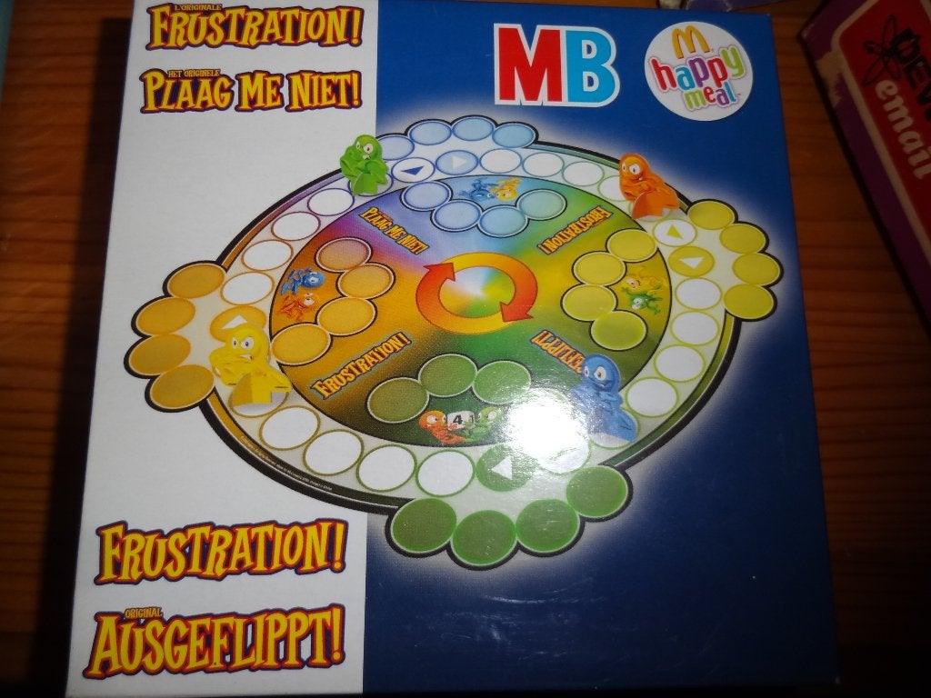 Frustration! Plaat Me Niet! - Klein reisspel, Nieuw, Ophalen of Verzenden, Drie of vier spelers, MB Happy Meal