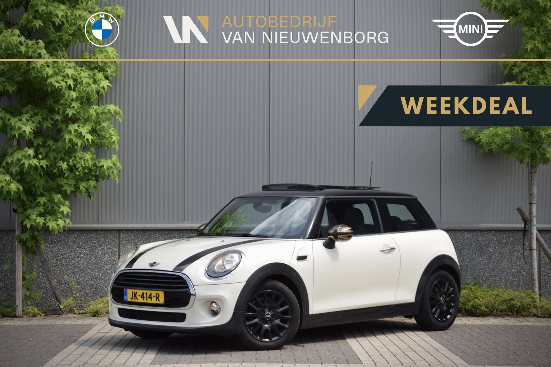MINI 3-deurs 1.5 Cooper Pepper Business | Panoramadak | Navi, Auto's, Voorwielaandrijving, Gebruikt, 4 stoelen, Origineel Nederlands