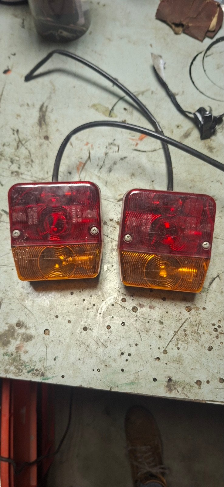 Aanhanger verlichting, Ophalen