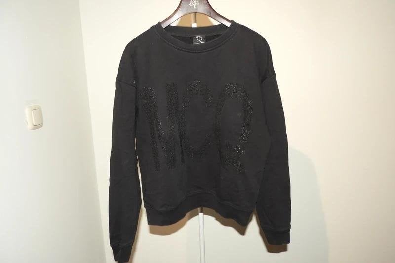 Alexander McQueen zwarte sweater merk druk apart voor xs/s, Zwart, Ophalen of Verzenden, Zo goed als nieuw, Maat 34 (XS) of kleiner