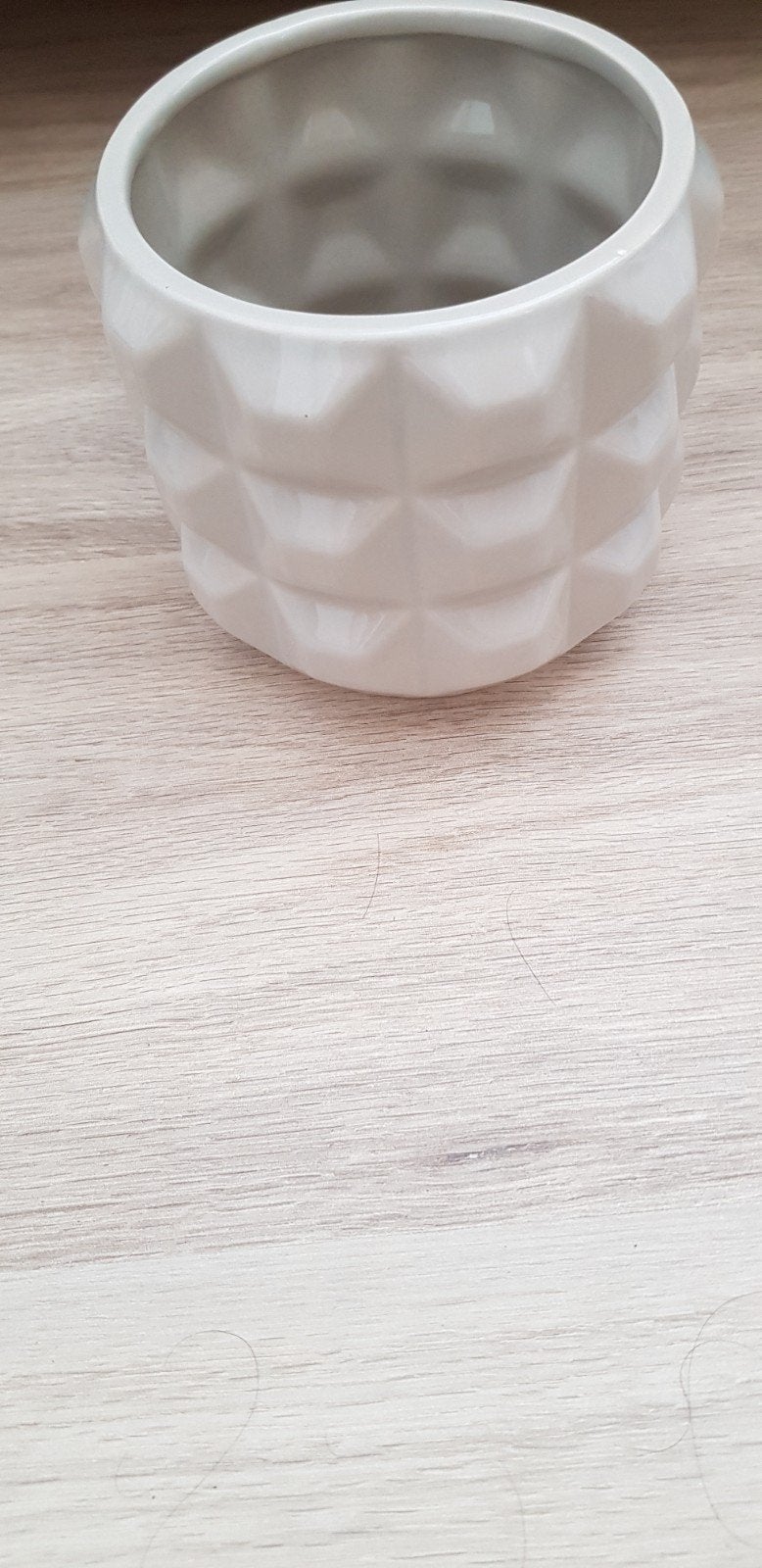 Mooie bloempot, Overige materialen, Rond, Nieuw, Ophalen of Verzenden
