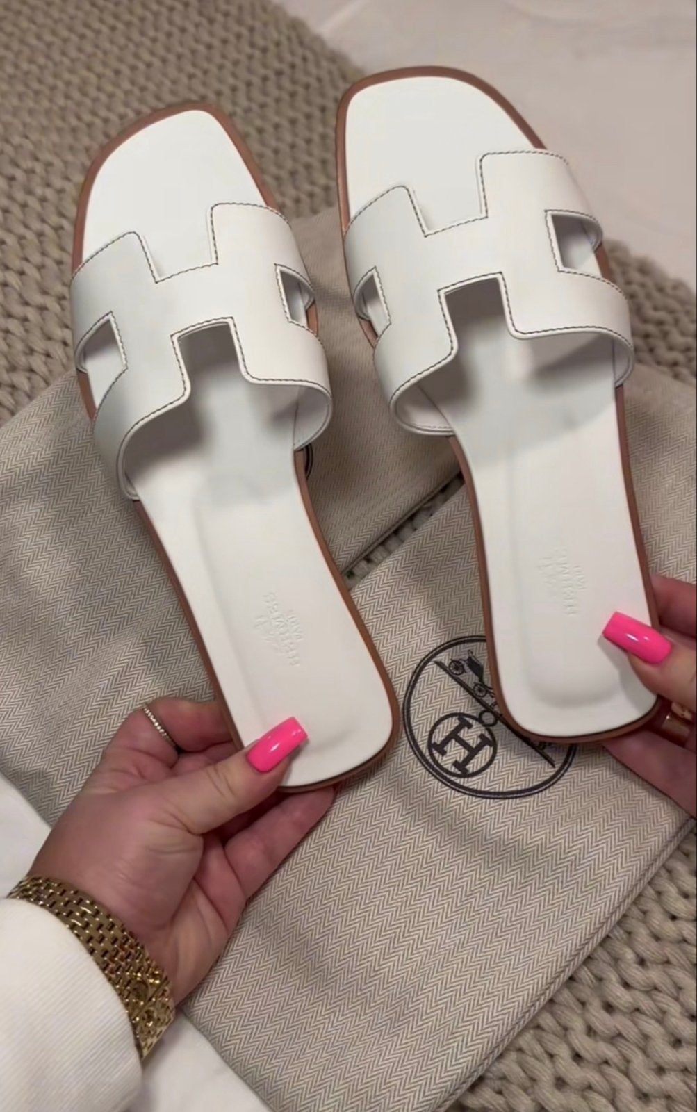 Witte hermes sandalen - Maat 38, Kleding | Dames, Schoenen, Ophalen of Verzenden, Zo goed als nieuw, Wit, Sandalen of Muiltjes