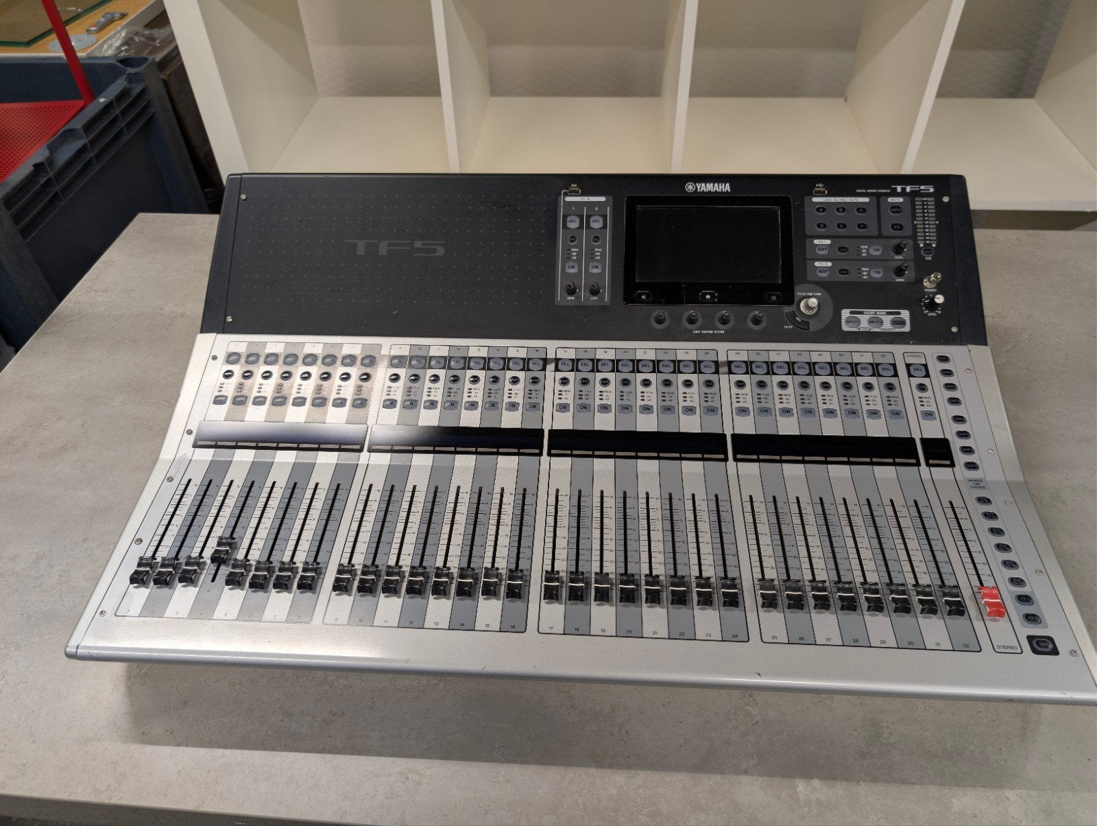 Yamaha TF5 Digitale Mengtafel - Professioneel Geluid, Ophalen, Gebruikt, 20 kanalen of meer