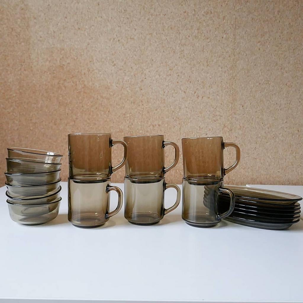 Jaren 70 servies Arcoroc rookglas, Ophalen of Verzenden, Effen, Glas, Schaal of Schalen