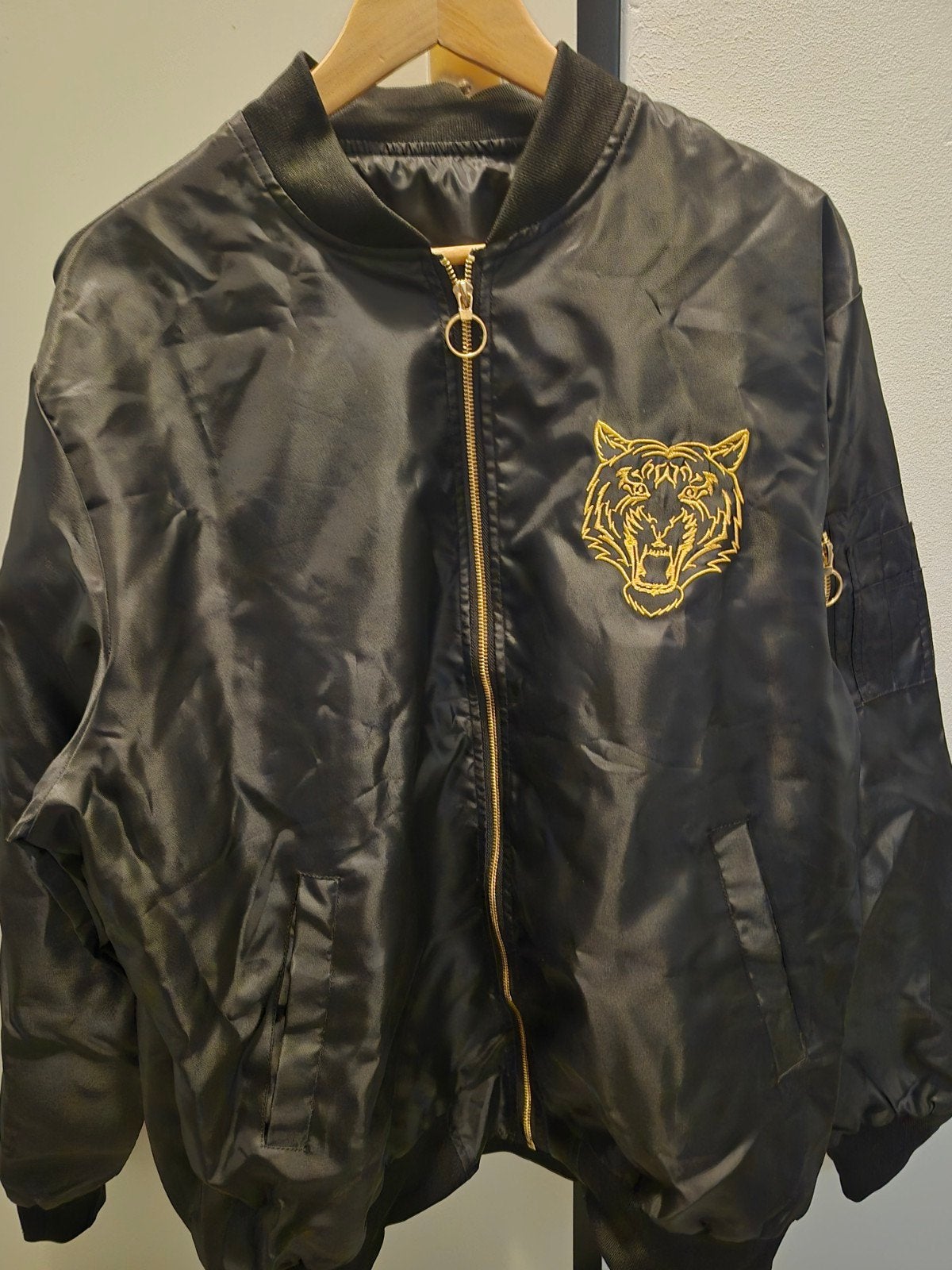 Bomberjack Zwart met Tijger Geborduurd-Nieuw Maat XXXL, Ophalen of Verzenden, Gedragen, Overige maten, Zwart