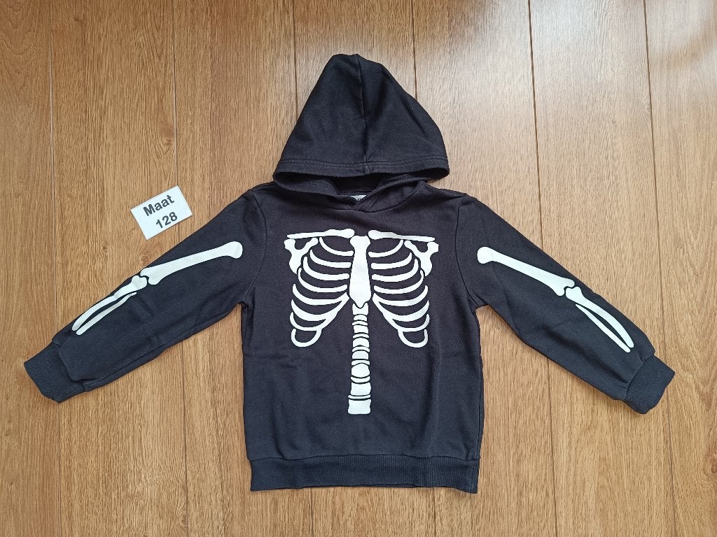 C&A Halloween skelet hoodie maat 128 glow in the dark, Gebruikt, C&A, Jongen of Meisje, Trui of Vest