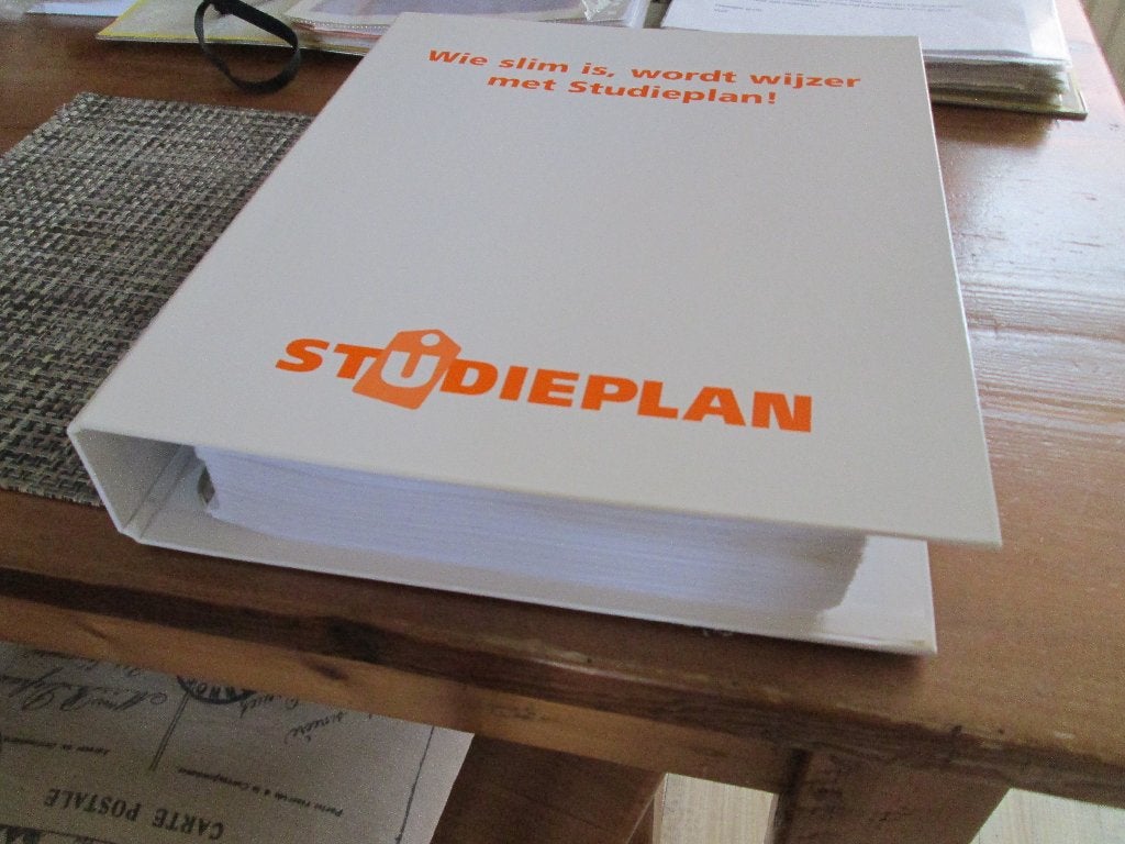 Studieboek Binnenhuisarchitectuur van Studieplan 35 hoofdst., Ophalen of Verzenden, Zo goed als nieuw, Architectuur algemeen