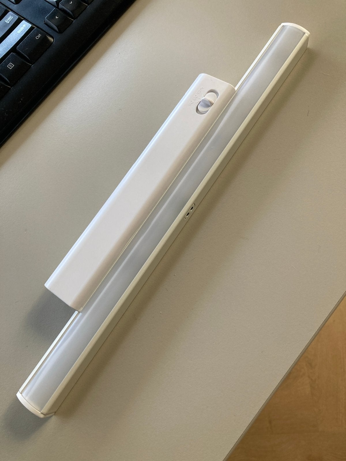 IKEA Stötta LED-lichtstrip 32cm met bewegingssensor, Huis en Inrichting, Ophalen of Verzenden, Gebruikt