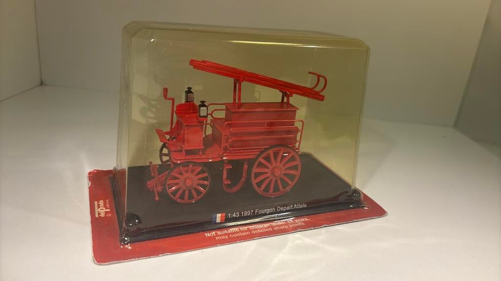 Fourgon depart attele fire 1897 delprado 1.43, Hobby en Vrije tijd, Modelauto's | 1:43, Zo goed als nieuw, Auto, Overige merken