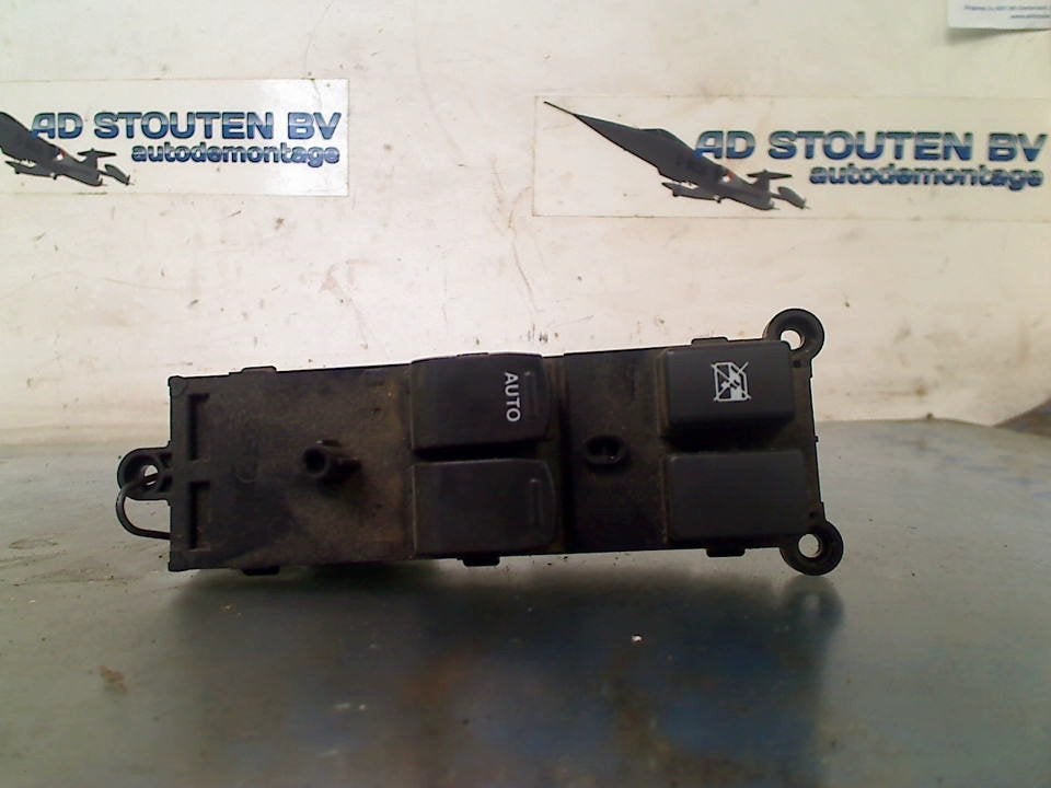 Raamschakelaar Links Voor Suzuki Swift (ZA/ZC/ZD) LH68L2, Gebruikt, Suzuki Deutschland GmbH, Kontakt@suzuki.de, Suzuki-Allee 7, Bensheim 64625, , Duitsland