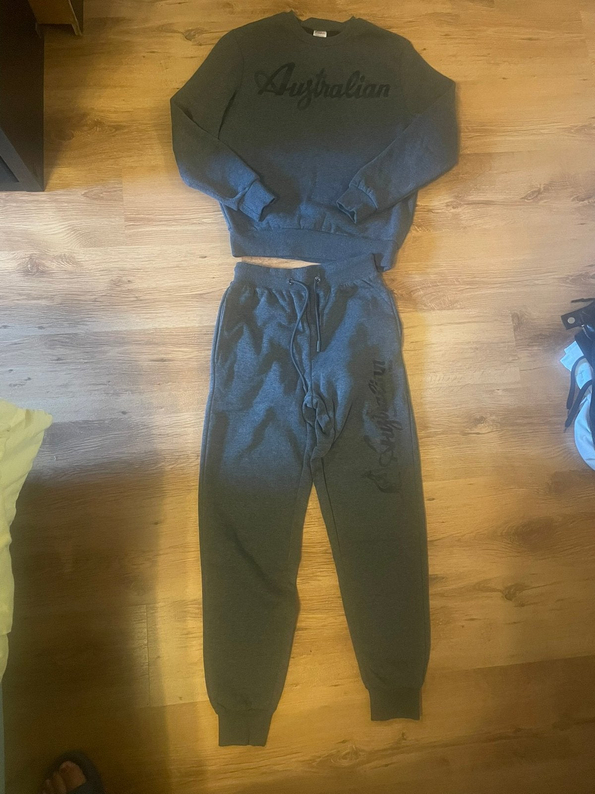 Nieuw joggingpak joggingbroek trui australian S ( 164 ), Ophalen of Verzenden, Zo goed als nieuw, Jongen