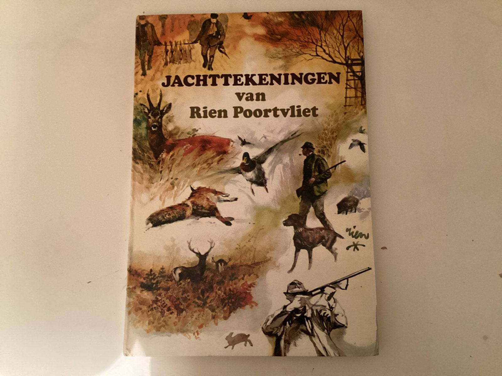Jachttekeningen van Rien Poortvliet - Prachtige Illustraties, Ophalen of Verzenden, Gelezen, Nederland