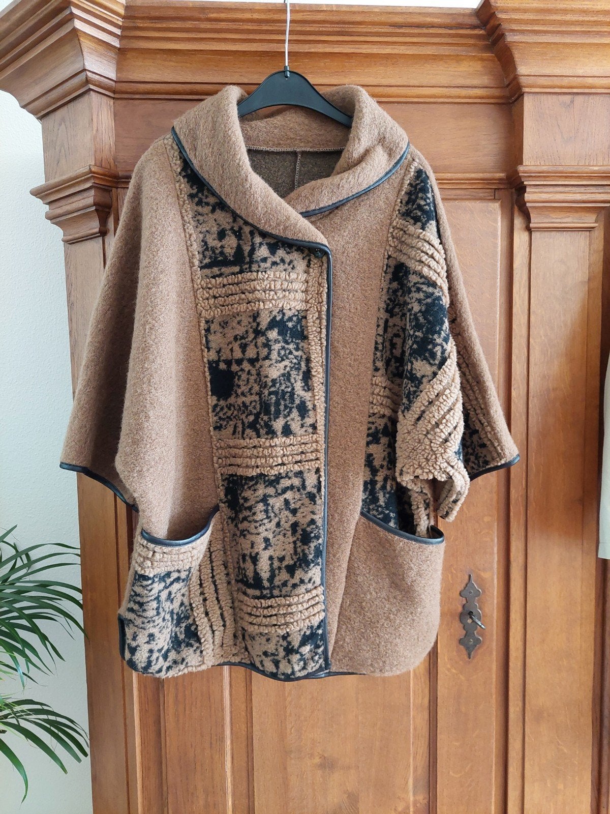 Heel mooie Poncho., Kleding | Dames, Jassen | Winter, Zo goed als nieuw, Ophalen
