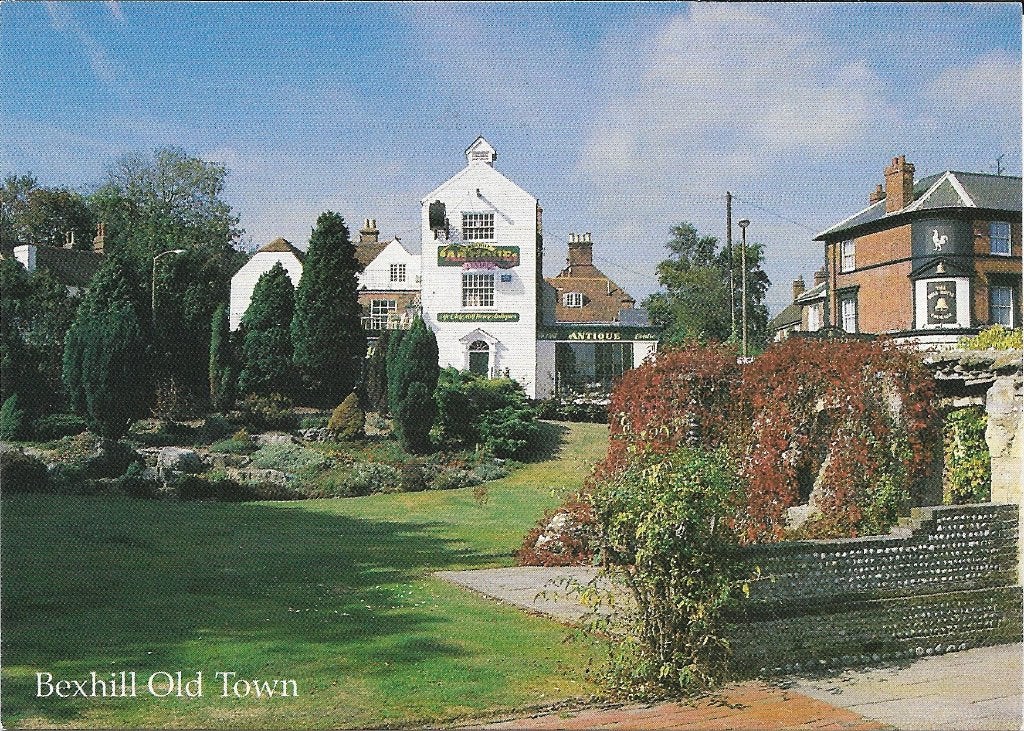 Ansichtkaart  	Bexhill-on-Sea (Eng)	Old Town Antiques Centre, Verzenden, 1980 tot heden, Ongelopen, Engeland