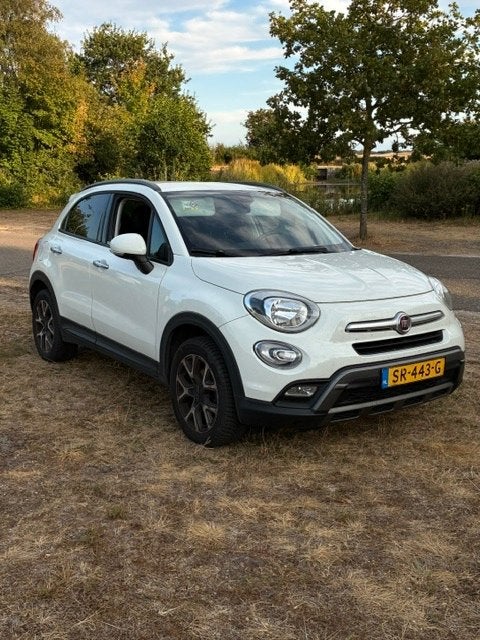 Fiat 500X 1.4 T Multiair 100KW 2015 Wit, Auto's, Fiat, Voorwielaandrijving, Dealer onderhouden, 136 pk, Wit