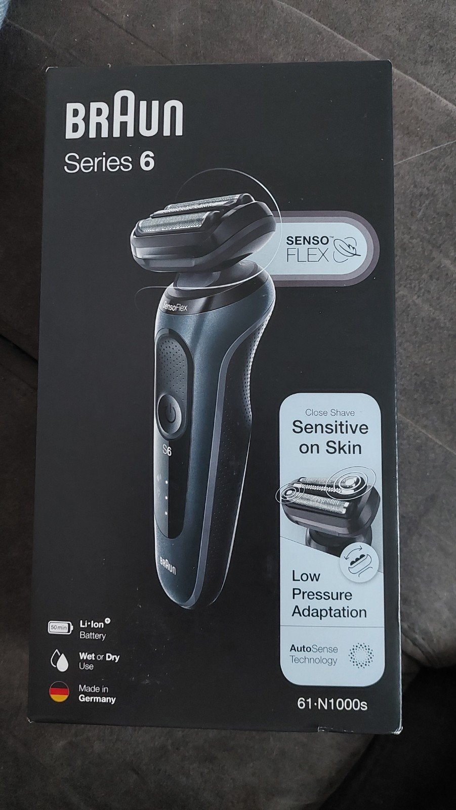 NIEUW  Braun Series 6 61-N1000S Electrisch Scheerapparaat, Ophalen of Verzenden, Nieuw, Scheren en Epileren