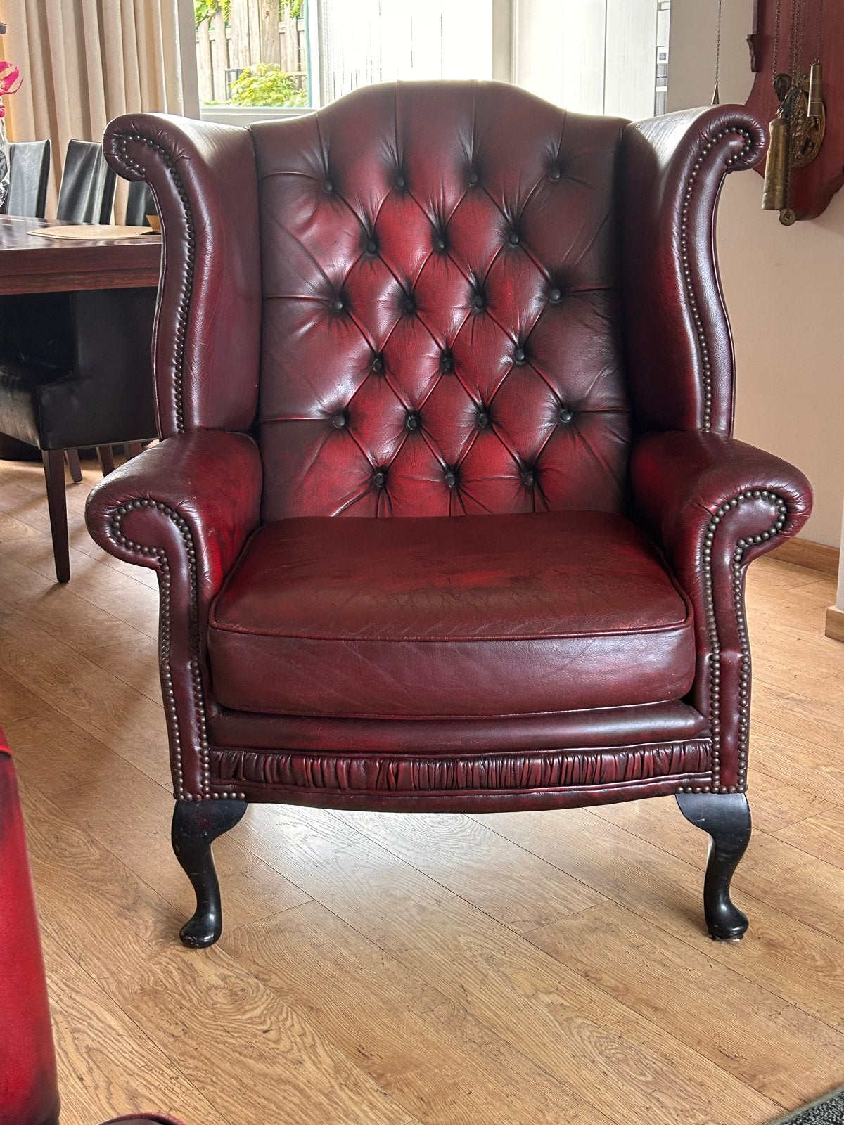 Leren Chesterfield Oor-Fauteuil - Bordeauxrood, Huis en Inrichting, Fauteuils, Gebruikt, Leer, 75 tot 100 cm, Ophalen