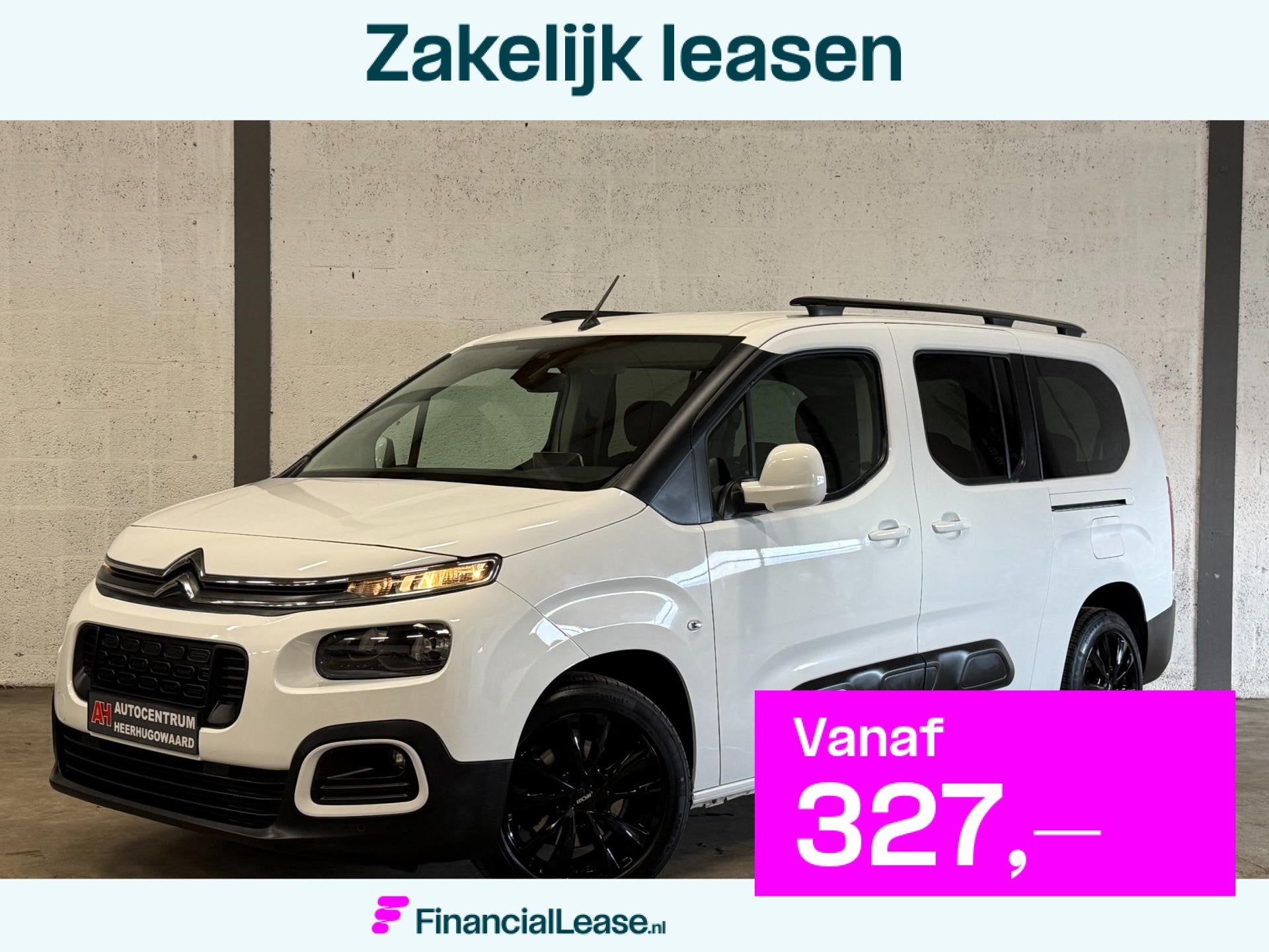 Citroen Berlingo XL 1.2 PureTech Shine 7p. Navi|Clima|Carpla, Voorwielaandrijving, Dealer onderhouden, Gebruikt, 1199 cc