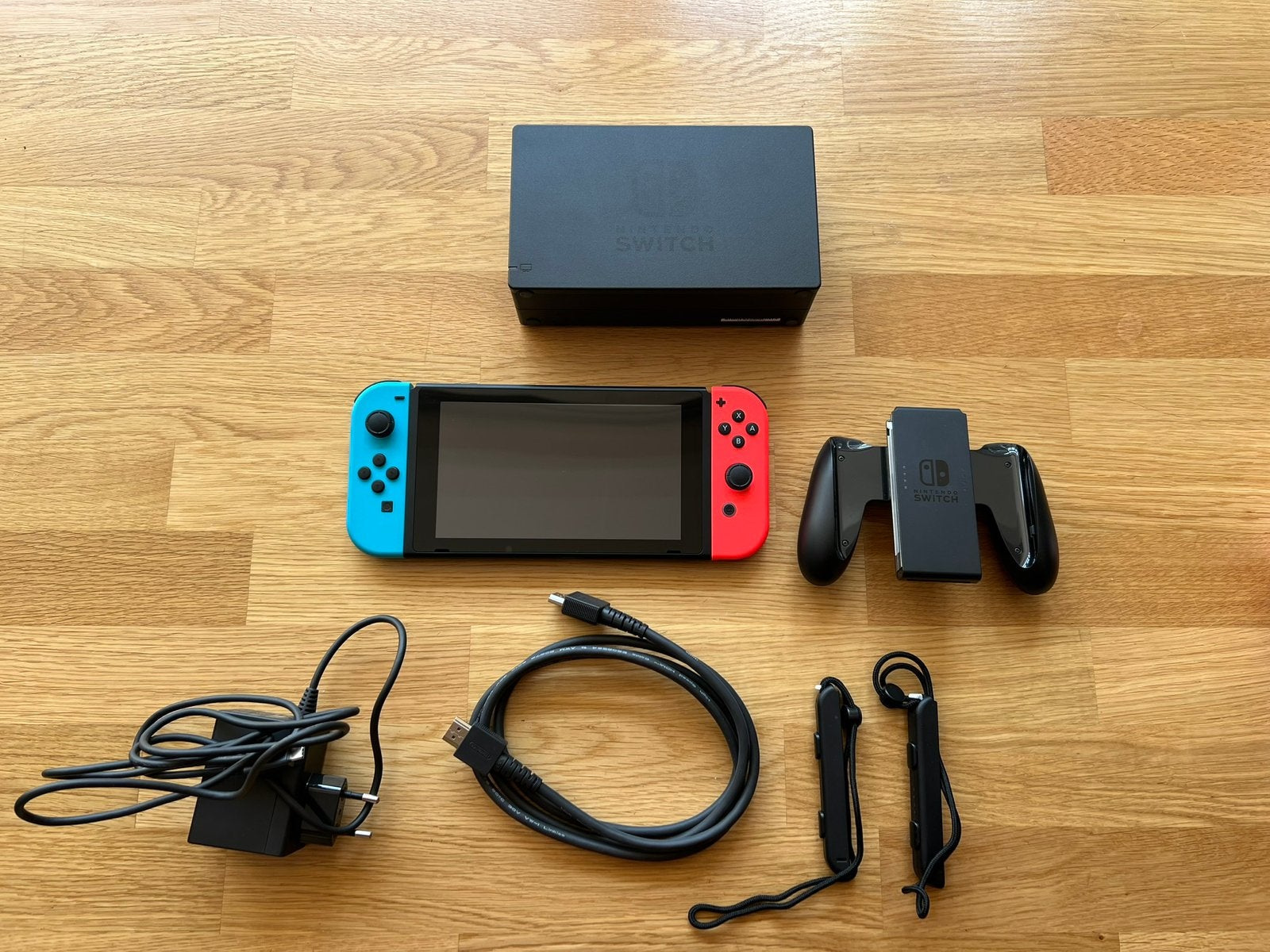 Nintendo Switch, games (pokemon), opbergtas en orginele doos, Met games, Ophalen of Verzenden, Zo goed als nieuw, Switch Original