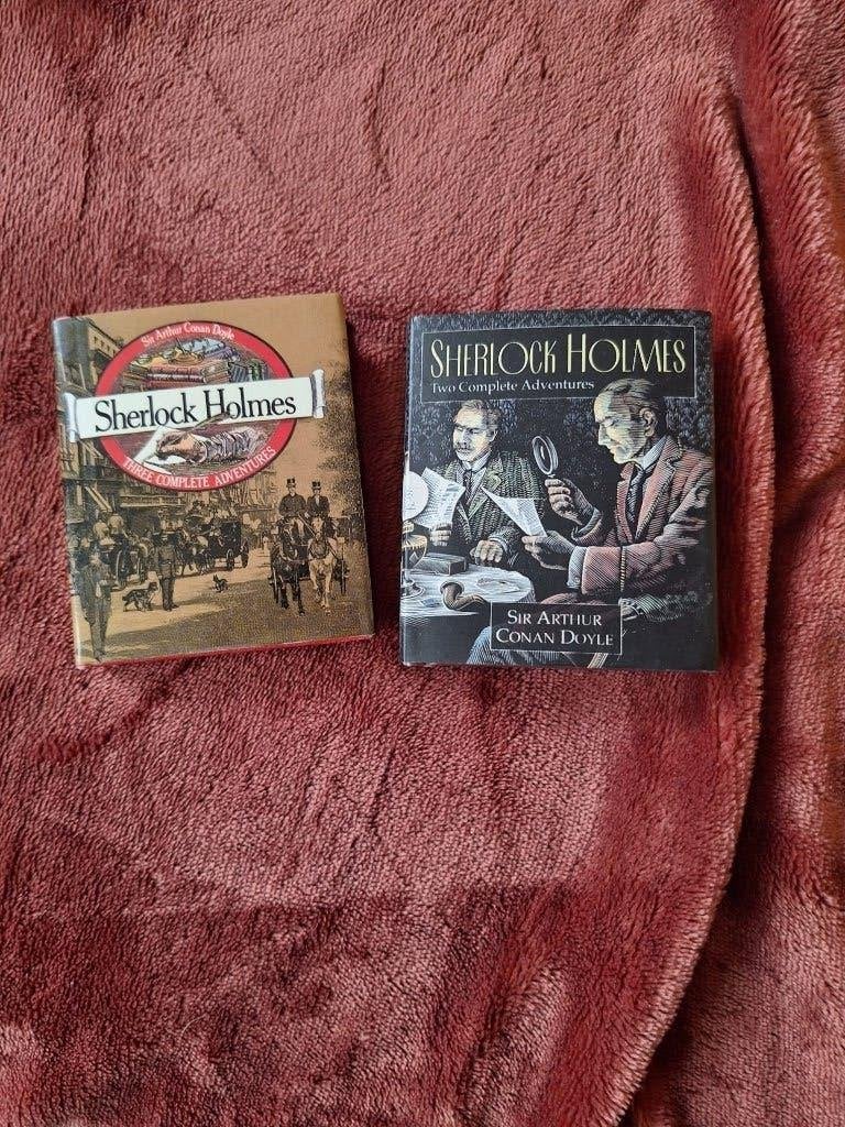 Sherlock Holmes Mini Boekjes - 2 Complete Avonturen, Boeken, Ophalen of Verzenden, Zo goed als nieuw, Sir Arthur Conan Doyle