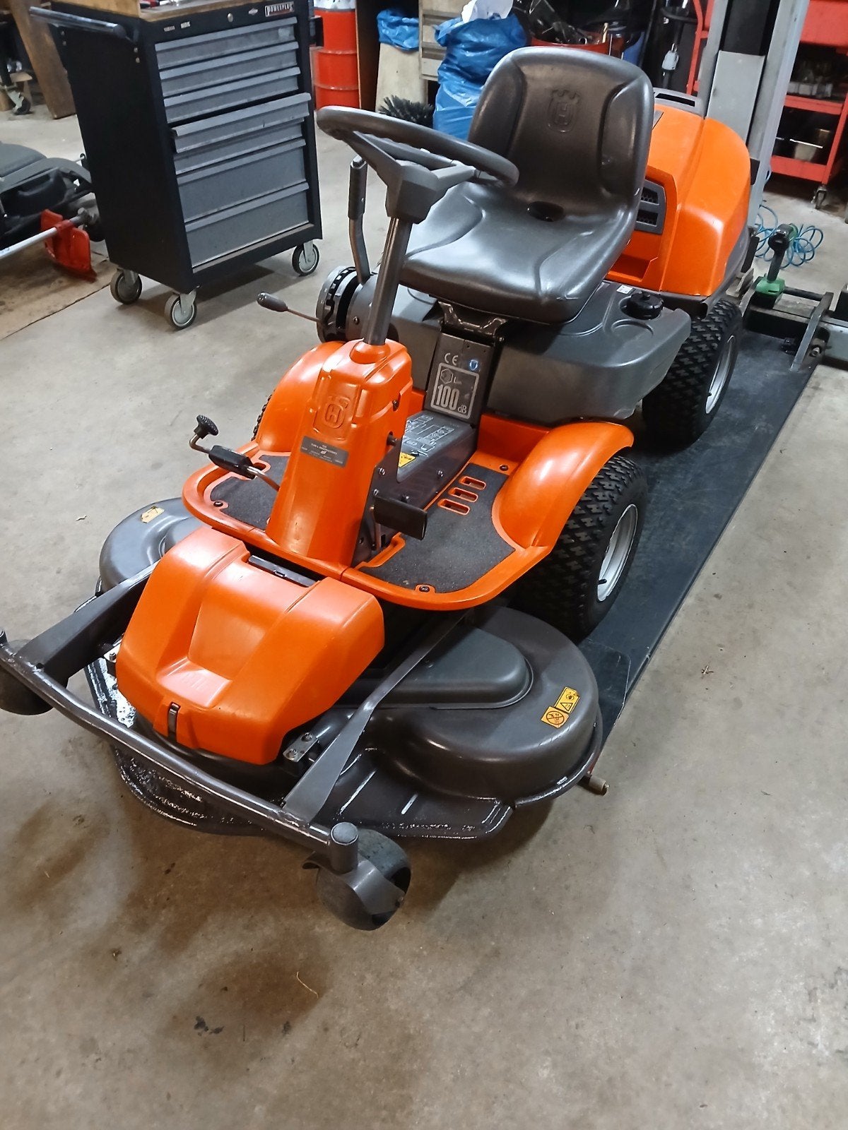 Husqvarna R18  112 cm, Tuin en Terras, Gebruikt, Ophalen of Verzenden, HUSQVARNA, Mulchfunctie