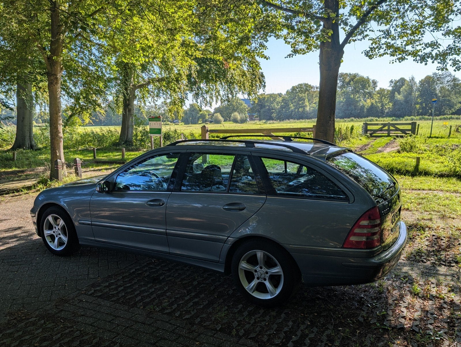 Mercedes-Benz C-Klasse 2.5 C230 Combi AUT 2007 Grijs, Auto's, Automaat, 1800 kg, Stationwagon, Grijs