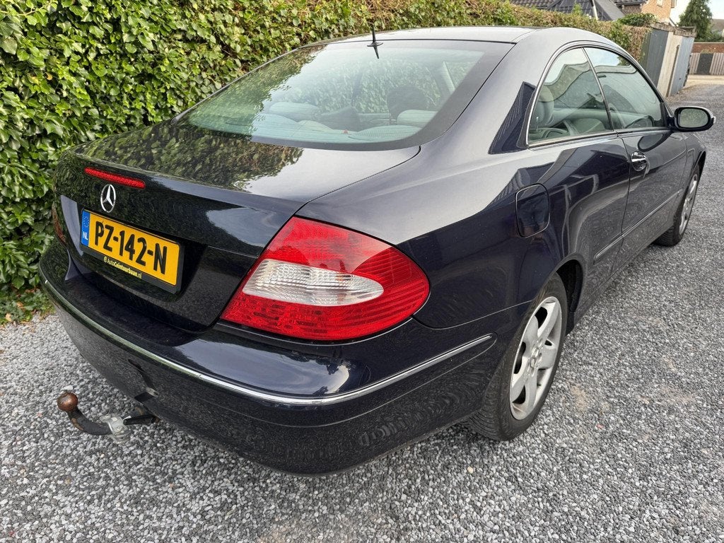 Mercedes-Benz CLK-klasse Coupé 280 Elegance | Navi | Autom., Auto's, Gebruikt, Handgeschakeld, 750 kg, 2997 cc