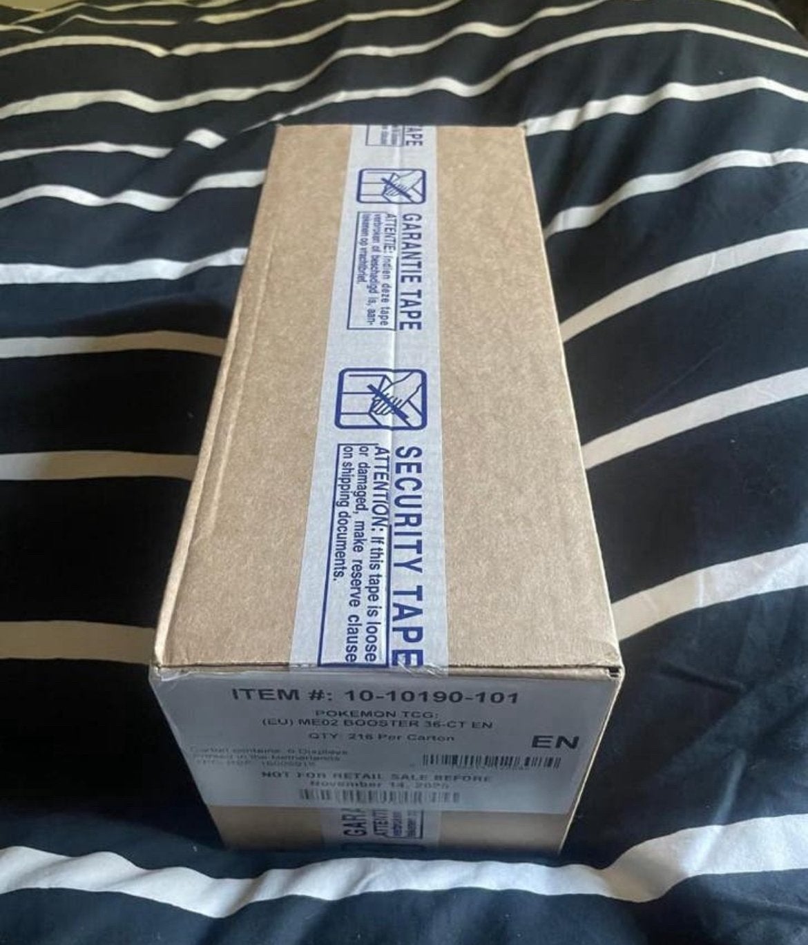 Phantasmal flames booster box case, Ophalen of Verzenden