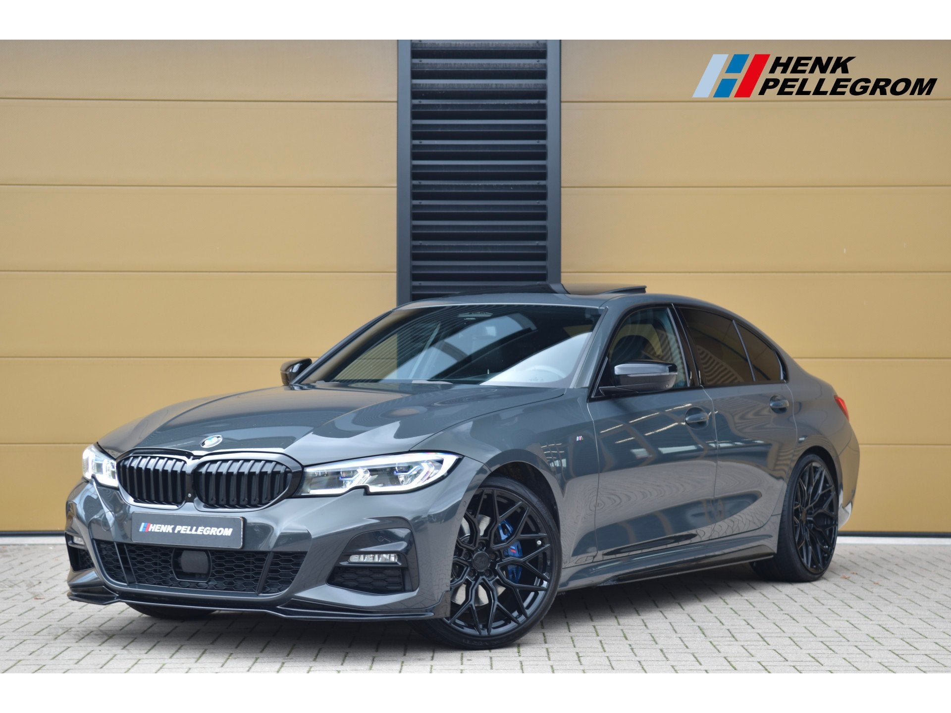 BMW 3-serie 330i High Executive * M-sport pakket * Laser * S, Automaat, Achterwielaandrijving, Gebruikt, 4 cilinders
