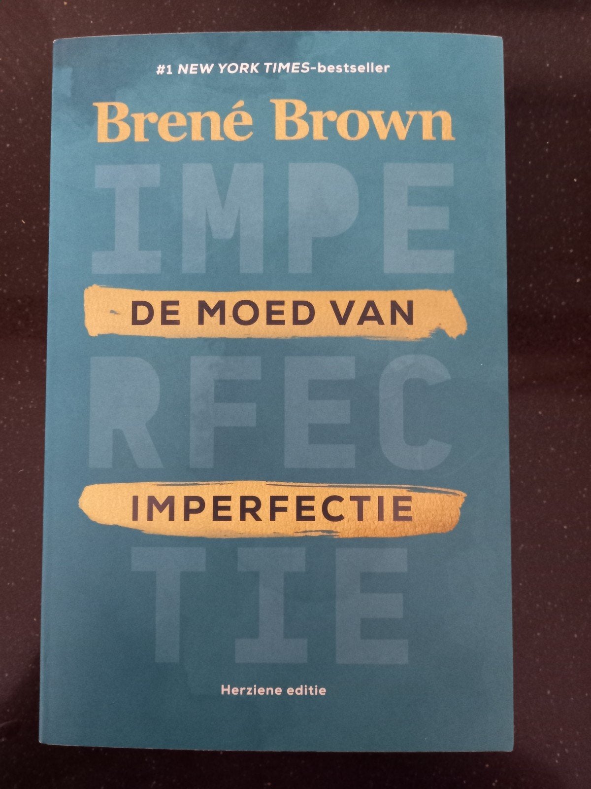 2. Brené Brown - De moed van imperfectie, Ophalen of Verzenden, Zo goed als nieuw, Brené Brown