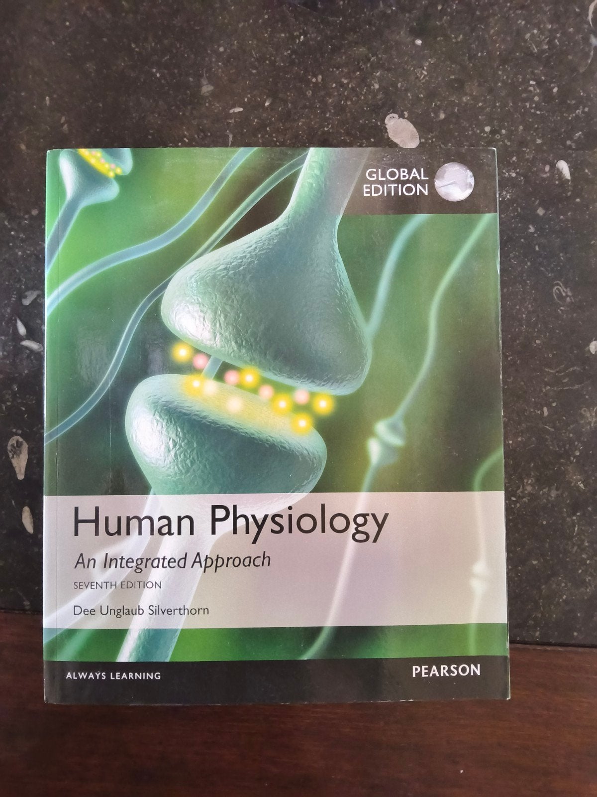 Human Physiology: An Integrated Approach - 7th edition, Ophalen of Verzenden, Zo goed als nieuw, Dee Unglaub Silverthorn, Natuurwetenschap