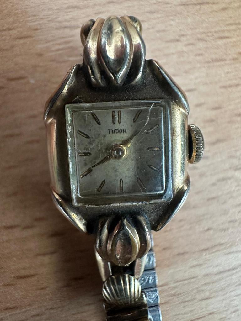 Tudor horloge, Ophalen of Verzenden