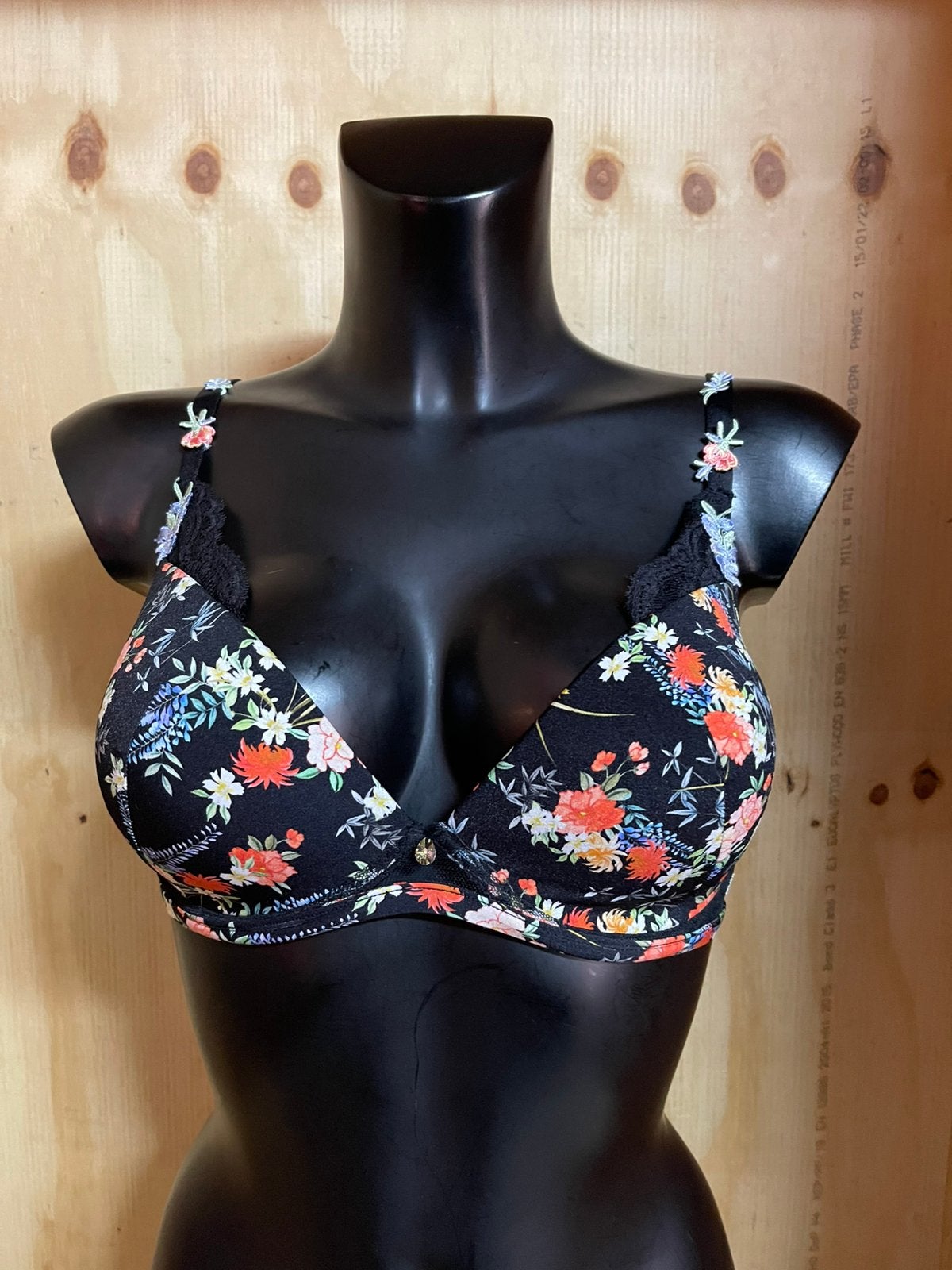 Lise charmel bh 70e en 75e model patio, Verzenden, Meerkleurig, BH