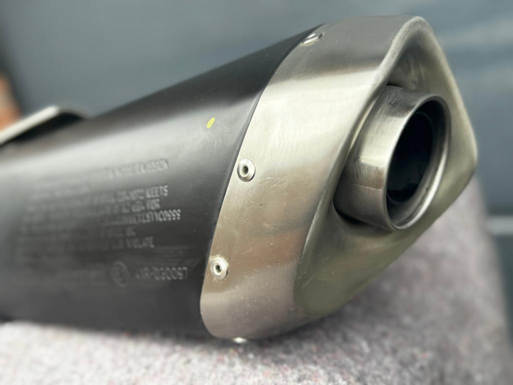 Uitlaat Aprilia Tuono V4 / RSV 4 R nieuw, Motoren, Ophalen of Verzenden, Nieuw