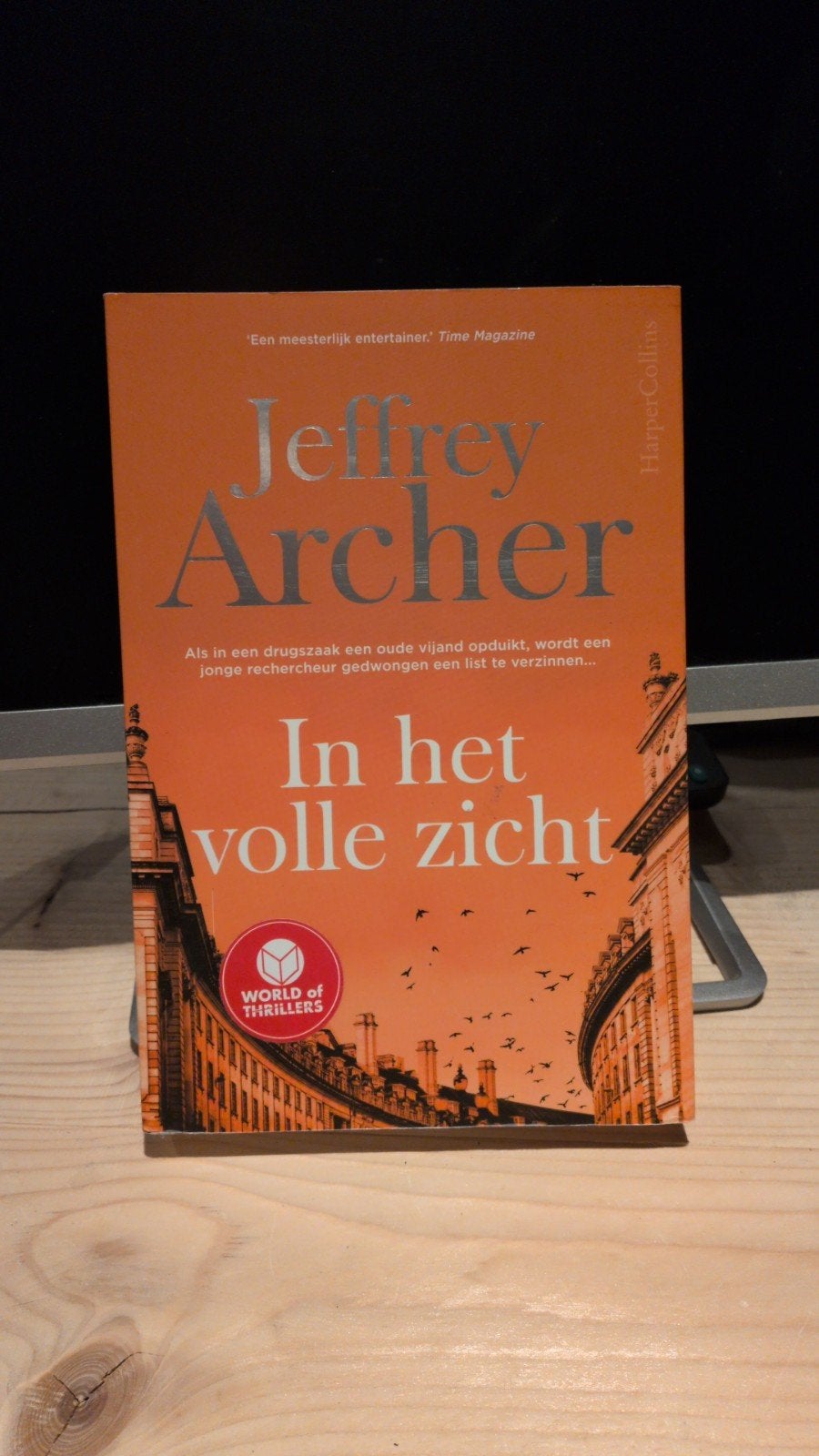 In het volle zicht - Jeffrey Archer (Paperback), Ophalen of Verzenden, Zo goed als nieuw, Jeffrey Archer, Europa overig