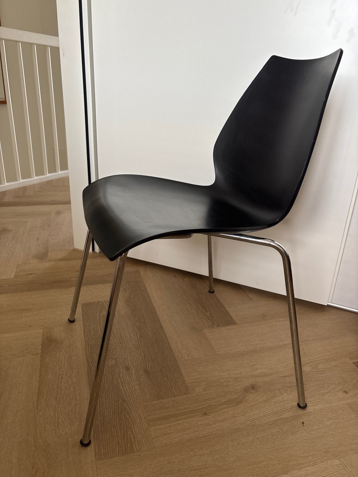 Kartell Maui stoel - Vico Magistretti - Zwart, Huis en Inrichting, Ophalen, Kunststof, Gebruikt, Zwart