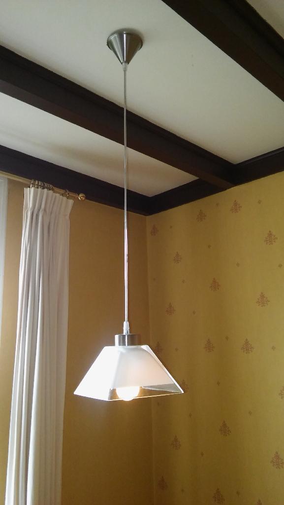Twee vierkante vintage / klassieke hanglampen, Huis en Inrichting, Lampen | Hanglampen, Ophalen of Verzenden, Zo goed als nieuw
