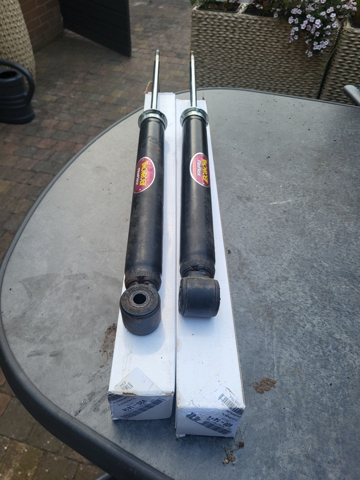 Monroe Schokdempers E1127  bmw e36, Auto-onderdelen, Ophalen of Verzenden, Nieuw, Universele onderdelen