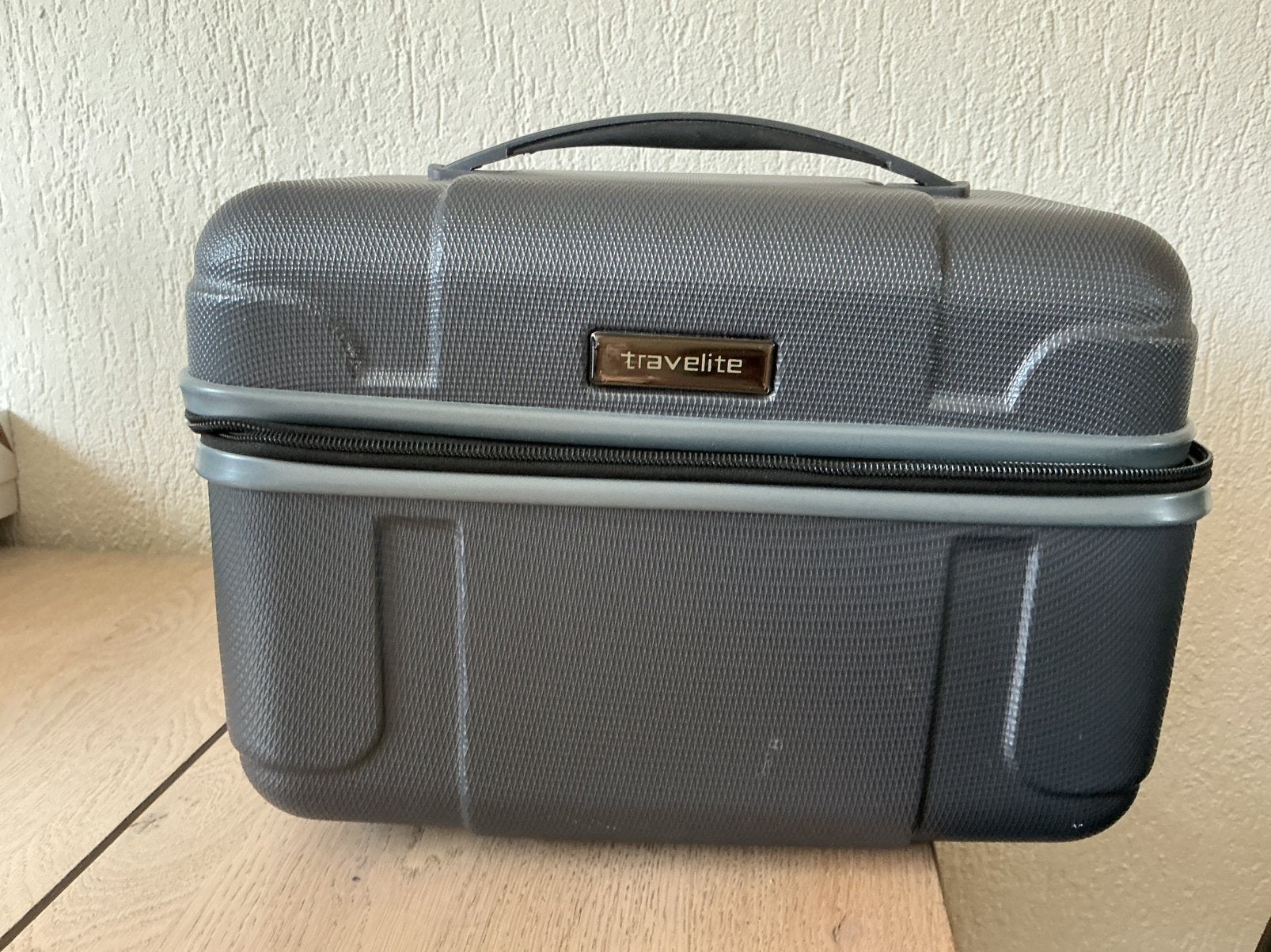 Beauty/travel/toilet bag, Ophalen of Verzenden, Gebruikt, Grijs, Dame