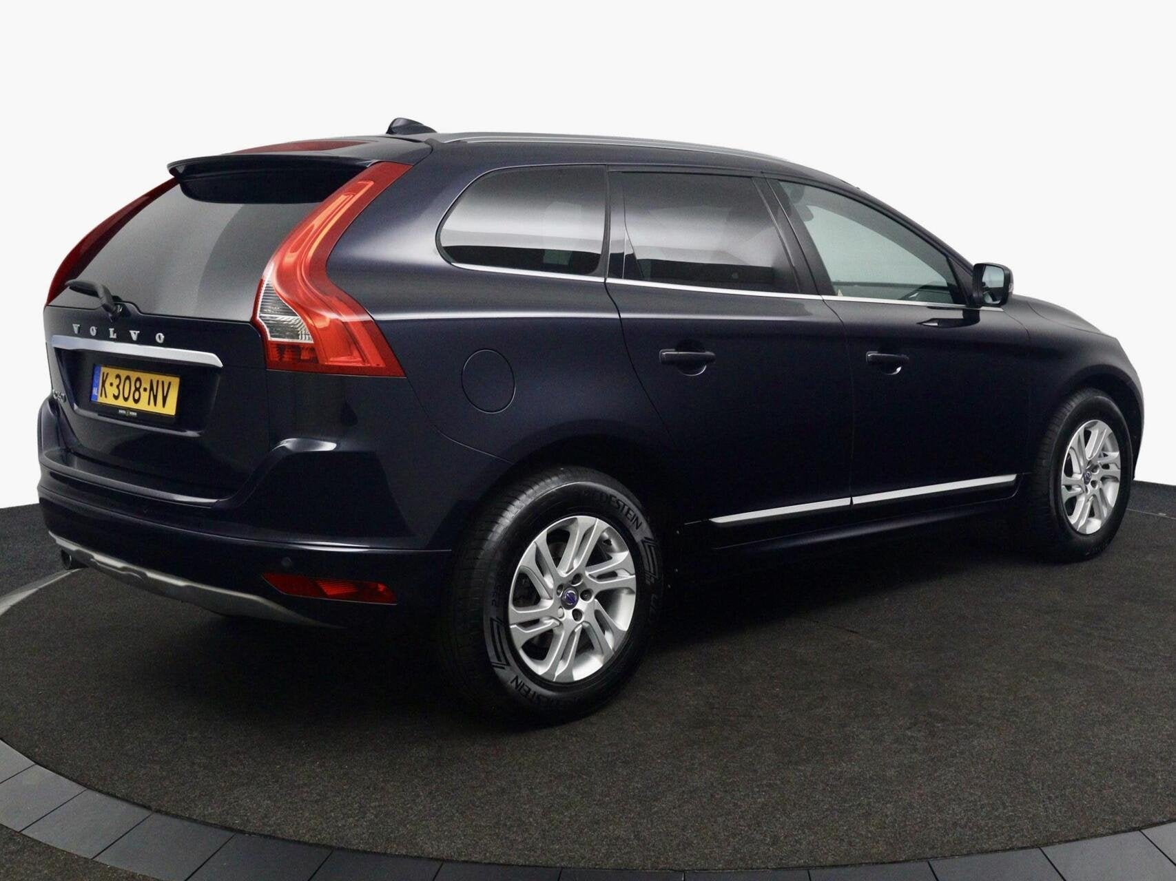 Volvo XC60 2.0 D3 FWD Summum blauw, Auto's, Volvo, Euro 6, 4 cilinders, Blauw, Leder