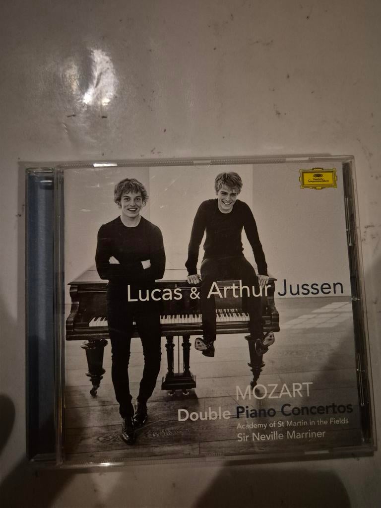 Lucas & Arthur Jussen - Mozart, Double piano concertos. Cd, Ophalen of Verzenden, Classicisme, Gebruikt, Orkest of Ballet