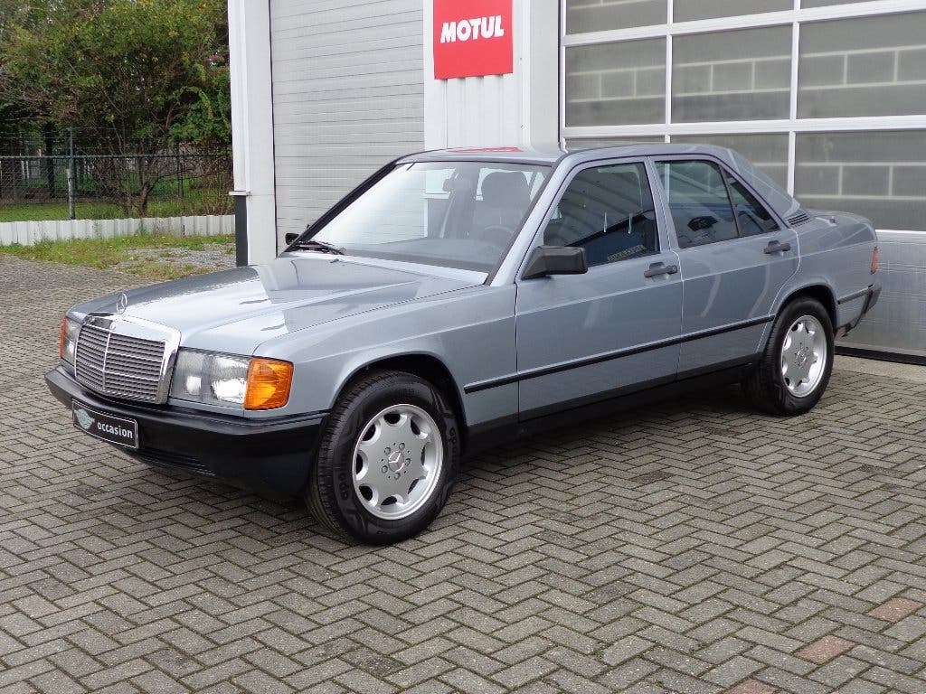 Mercedes 190 E 1984 met slechts 81265 KM 1 eigenaar, foto 2
