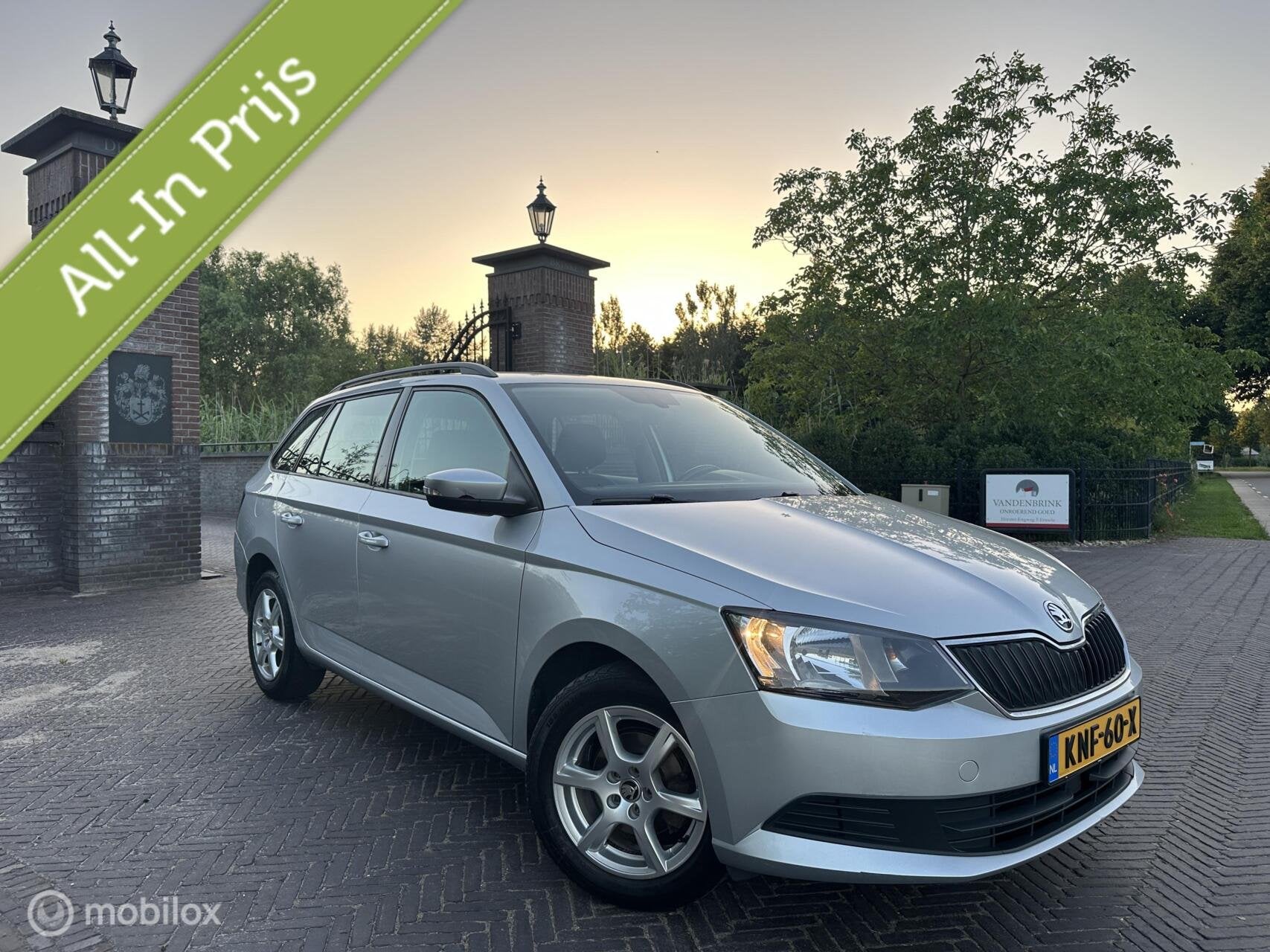 Skoda Fabia Combi 1.0 TSI Monte Carlo 2018 ACC Trekhaak✅, Auto's, Voorwielaandrijving, Stof, Gebruikt, Zwart