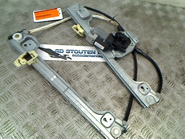 Raammechaniek Elek Rechts + MOTOR Peugeot 1007 (KM) pg9p6k45, Kontakt-peugeot@peugeot.com, Gebruikt, Peugeot Deutschland GmbH