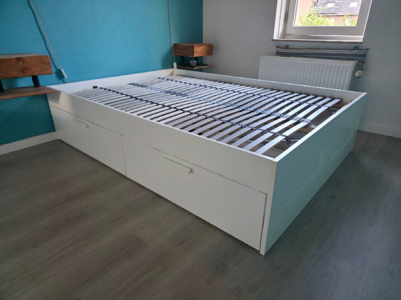 Bed 140 x 200 + lattenbodems, Ophalen, Gebruikt, Wit, Tweepersoons