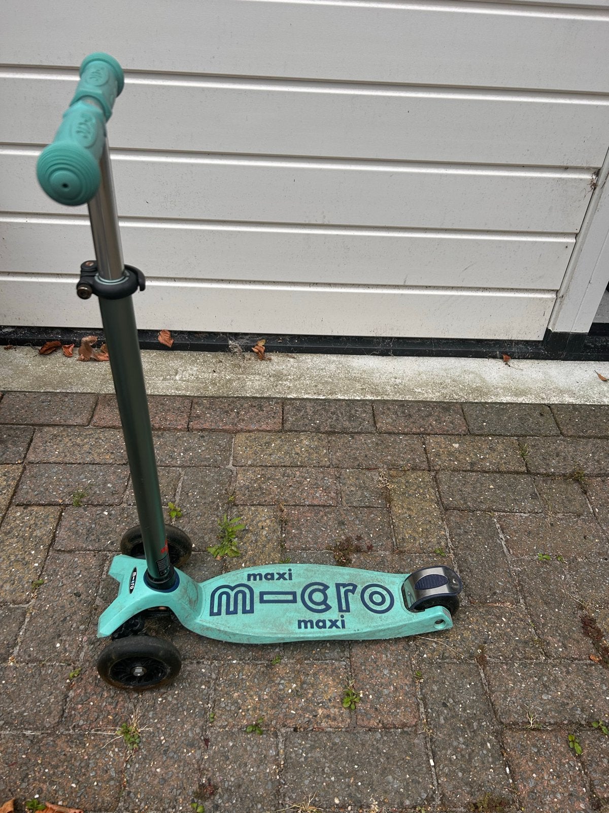 Micro Maxi step - turquoise - led licht in wielen, Fietsen en Brommers, Steps, Ophalen, Gebruikt, Gewone step